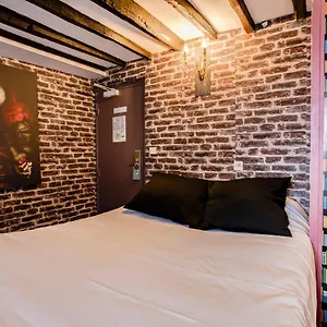 Hotell Absolute Republique, Paris